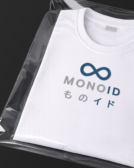 ロゴをプリントしたTシャツとOPP袋